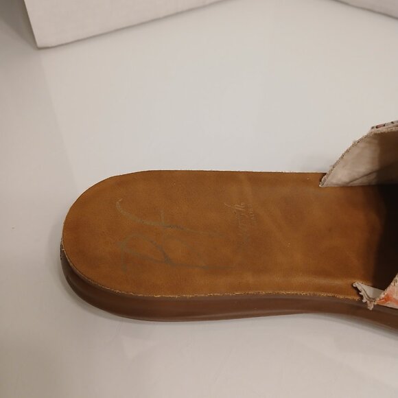 Blowfish Malibu Sunrise Floral Slide Slip On Sandals Size 9 M - Picture 7 of 8